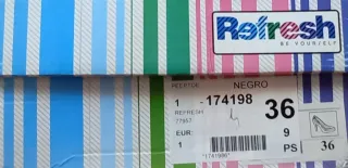 Zapatos de tacón negros