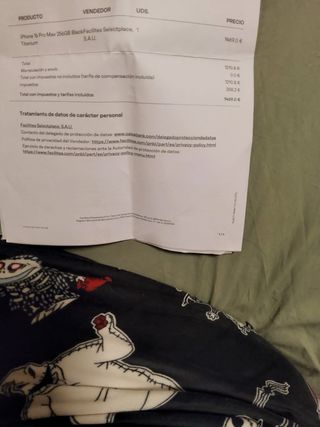 iPhone 16 Pro Max 256GB Negro + Apple Watch