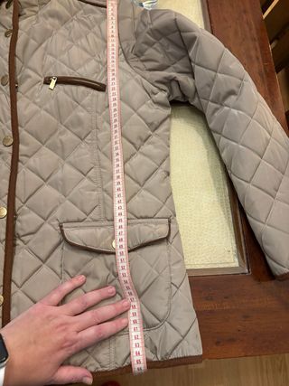 Parka mujer beige acolchada