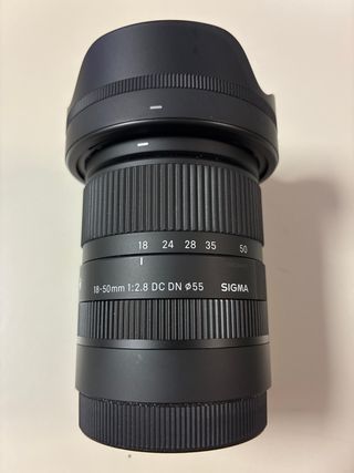Sigma 18-50mm f/2.8 DC DN para Sony