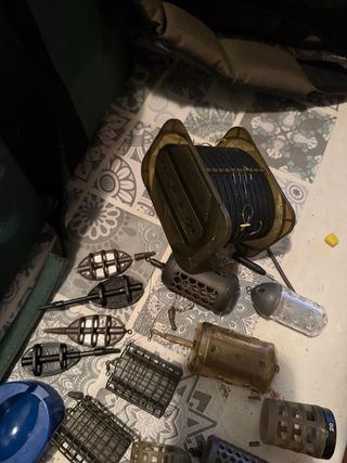 Accesorios pesca feeder varios