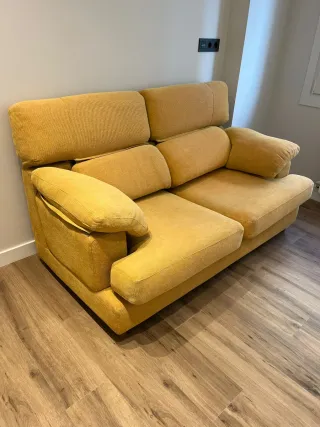 Sofá seminuevo en perfecto estado