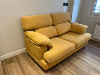 Sofá seminuevo en perfecto estado