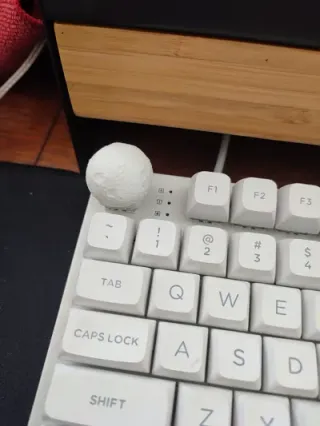 Keycap personalizado en forma de luna