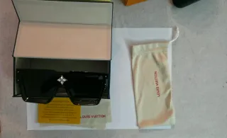 Gafas de Sol Louis Vuitton Negras y Plateadas