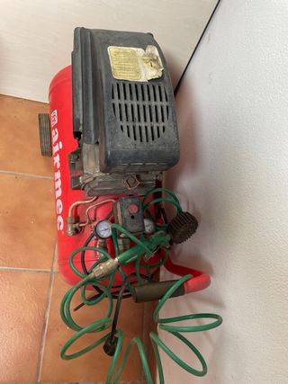 Compresor Airmec 50L 2.5hp Rojo