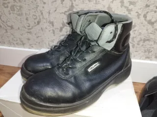 Botas de seguridad Robusta negras