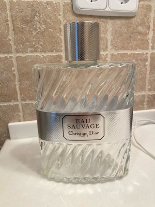 Botella colonia EAU SAUVAGE Christian Dior 1 litro
