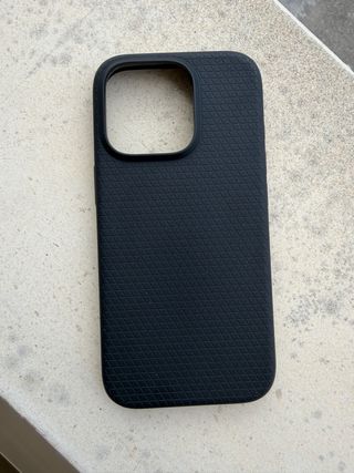 Funda iPhone 16 Pro SPIGEN