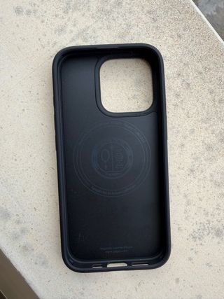 Funda iPhone 16 Pro SPIGEN
