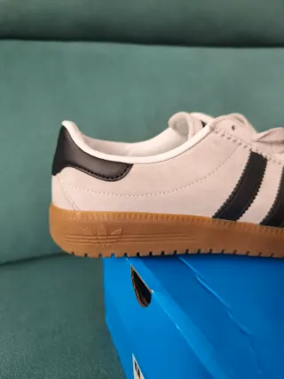 Zapatillas Adidas Bermuda nuevas