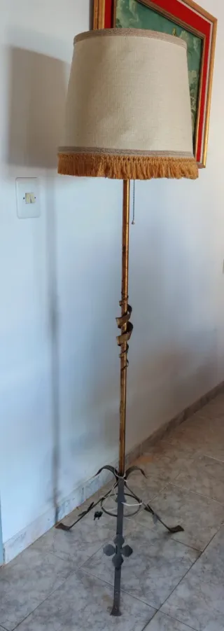 Lámpara de pie bronce vintage