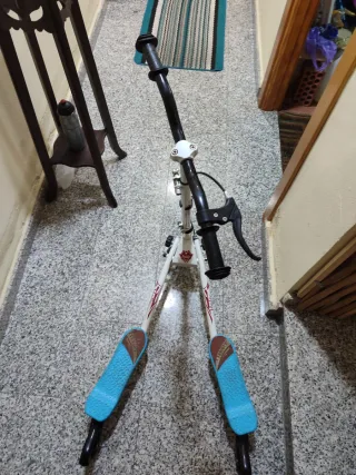 Patinete 3 ruedas azul