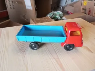 Camión Juguete Vintage Rojo y Azul
