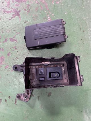 Caja Batería Grupo VAG
