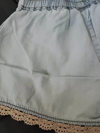 Calções Benetton 4/5 anos