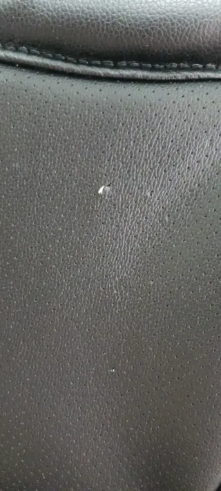 Silla de oficina negra