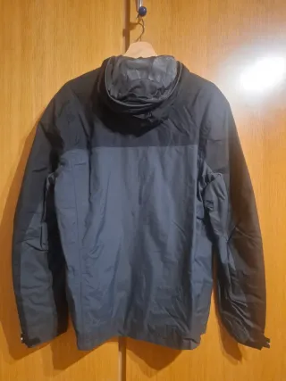 Chubasquero TRIBORD Negro y Gris