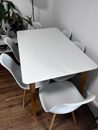 Mesa comedor blanca con 6 sillas