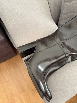 Botas altas Zara marrones sin estrenar