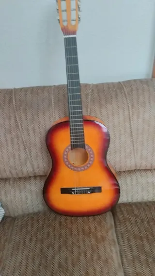 Guitarra Clásica Acústica