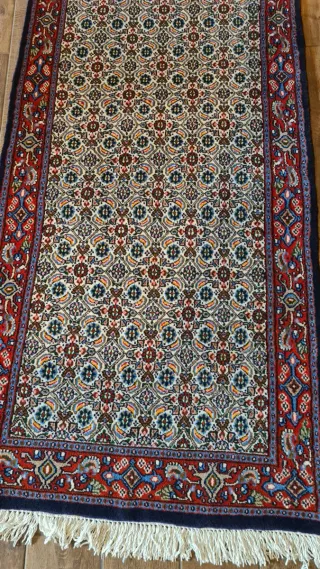 Tappeti orientali annodati a mano