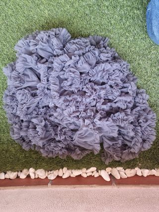 Falda tul Suitibaby gris talla 4-6 años