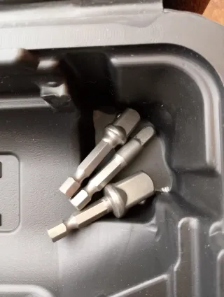 Atornillador de impacto Dexter 20V