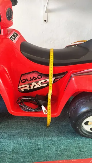 Quad eléctrico infantil rojo