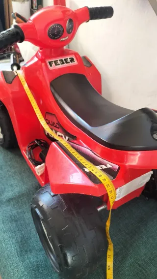 Quad eléctrico infantil rojo