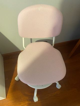 Silla de escritorio rosa IKEA