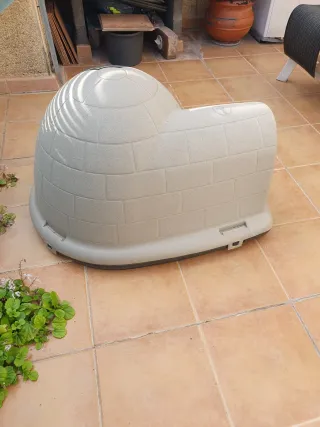 Caseta exterior iglu.