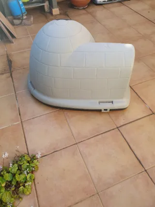 Caseta exterior iglu.