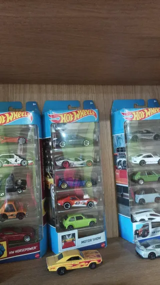 Hot Wheels 5 autos