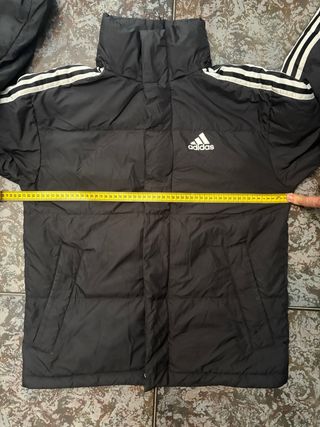 Chaqueta plumífero Adidas negra S