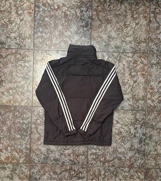Chaqueta plumífero Adidas negra S