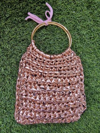 Bolso dorado Croxip tejido