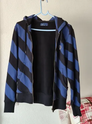 Sudadera Fred Perry Rayas Azul y Negro