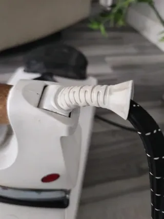 Centro de Planchado Bosch 2400W