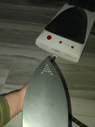 Centro de Planchado Bosch 2400W