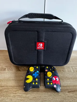 Custodia Nintendo Switch e Controller Pac-Man