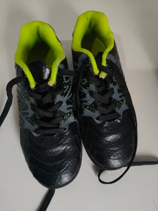 Zapatillas de fútbol Talla 30