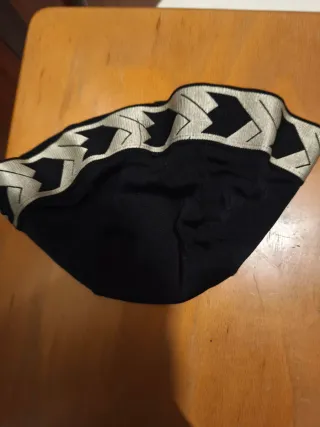 Sottocasco Karl Kani nero