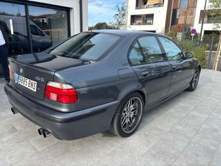 BMW M5 1999