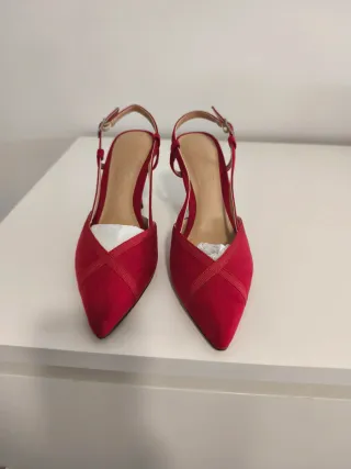 Zapatos tacón Sfera rojos. Sfera Collection Shoes