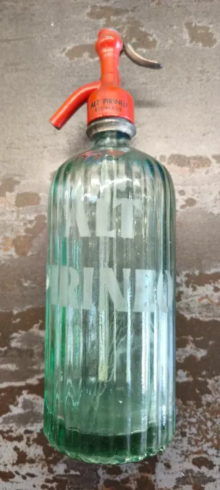 Sifón antiguo Alt Pirineu Andorra Escaldes