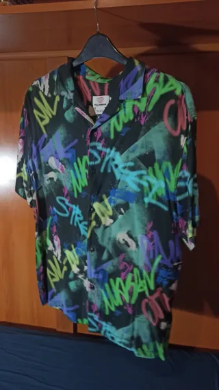 Camisa Pull&Bear Graffiti Negra Multicolor