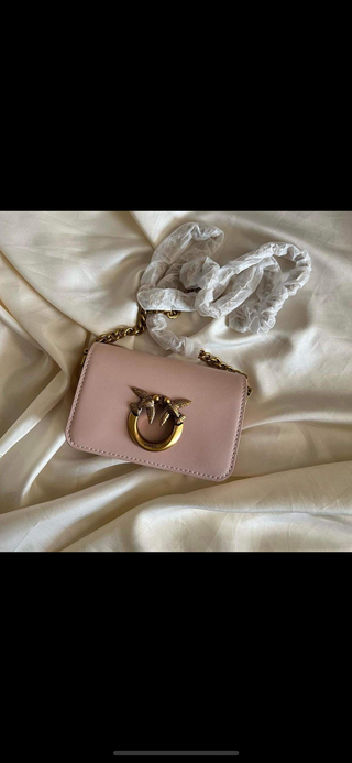 Bolso Pinko Rosa con Cadena Dorada