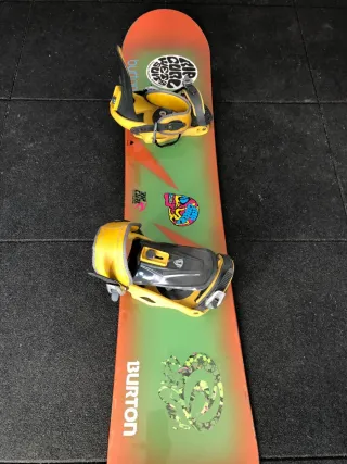 Tabla Snow Burton con Fijaciones