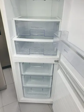 Nevera LG 1.90m x 60cm